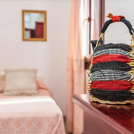 Hotel S'ortale Con Parcheggio Interno E Ristorante All'aperto Orosei