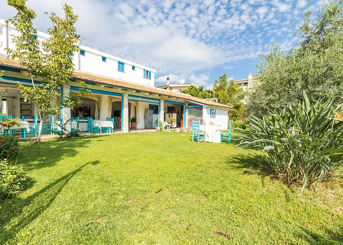 Hotell S'ortale Possibilita Di Parcheggio Interno E Ristorante All'aperto 3*