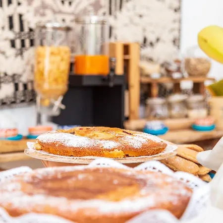 فندق S'ortale Con Parcheggio Interno E Ristorante All'aperto أروسييْ