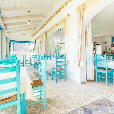 Hotel S'ortale Con Parcheggio Interno E Ristorante All'aperto 3*