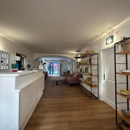 Hotel S'ortale Con Parcheggio Interno E Ristorante All'aperto 3*