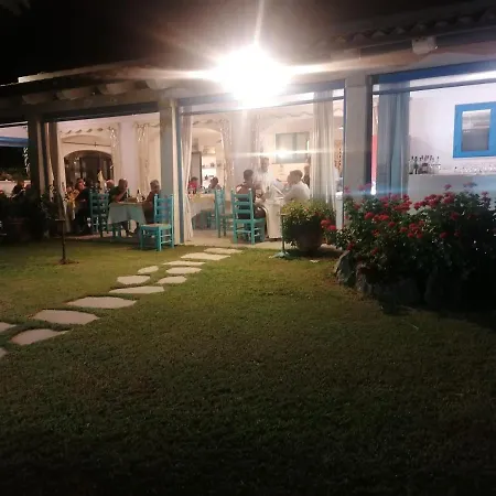 S'ortale Con Parcheggio Interno E Ristorante All'aperto Orosei