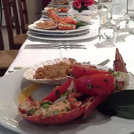 S'ortale Possibilita Di Parcheggio Interno E Ristorante All'aperto Ξενοδοχείο