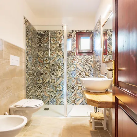 S'ortale Possibilita Di Parcheggio Interno E Ristorante All'aperto Hotel 3*