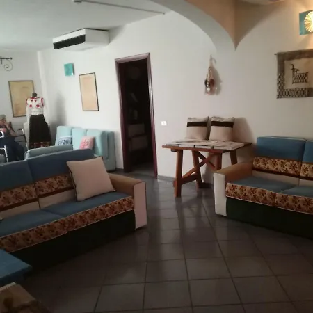 S'ortale Con Parcheggio Interno E Ristorante All'aperto 3* Orosei