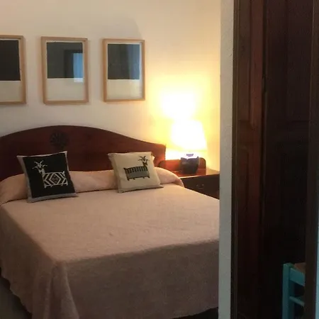 S'ortale Con Parcheggio Interno E Ristorante All'aperto Orosei