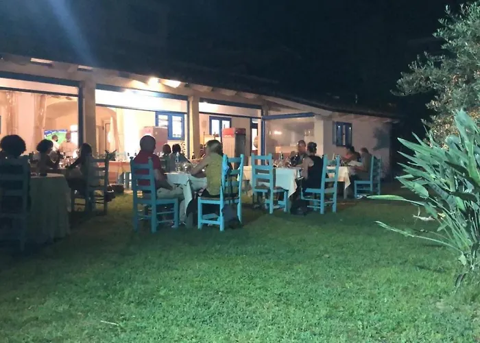 S'ortale Possibilita Di Parcheggio Interno E Ristorante All'aperto Hotel 3*